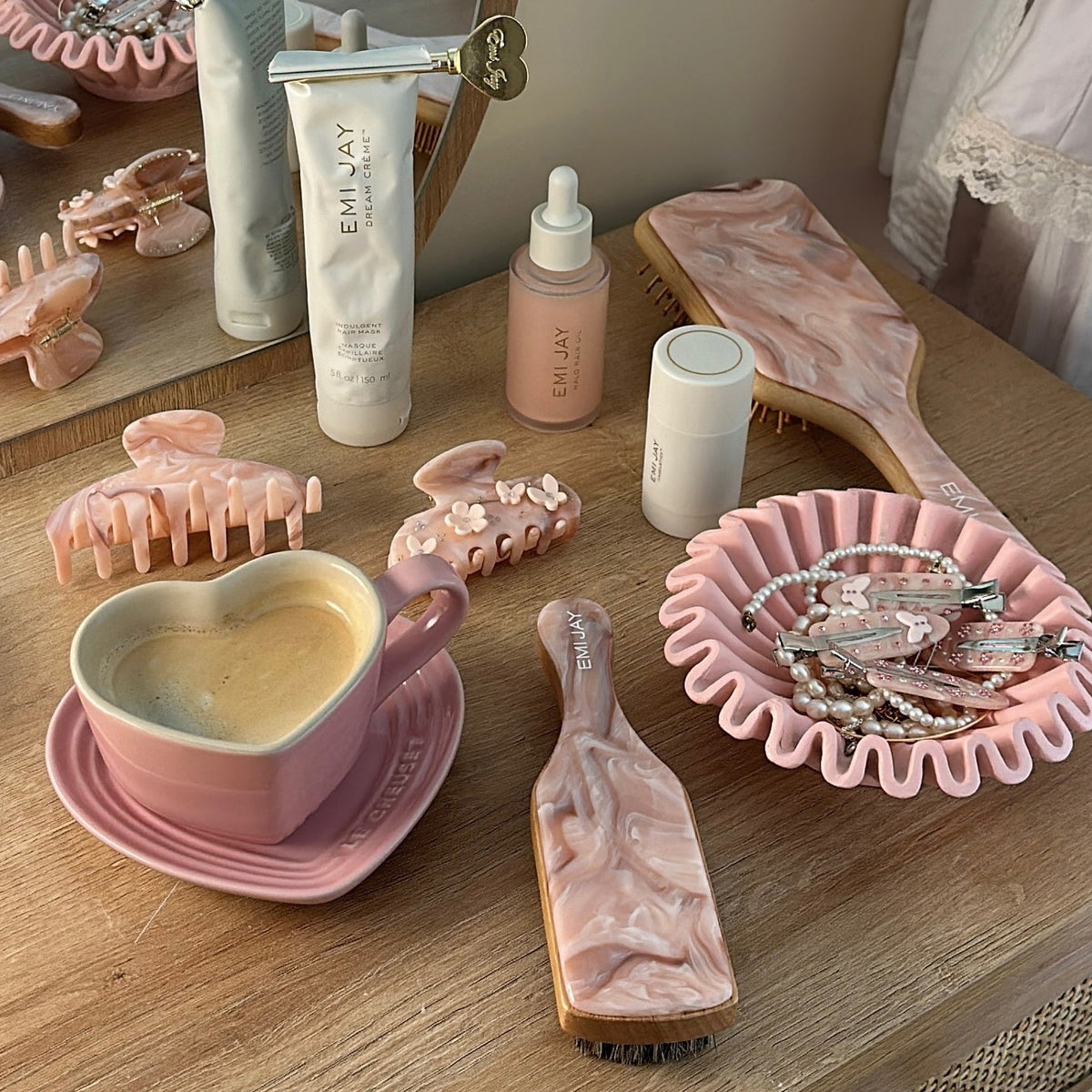 Bamboo Paddle Brush in Pink Chantilly
