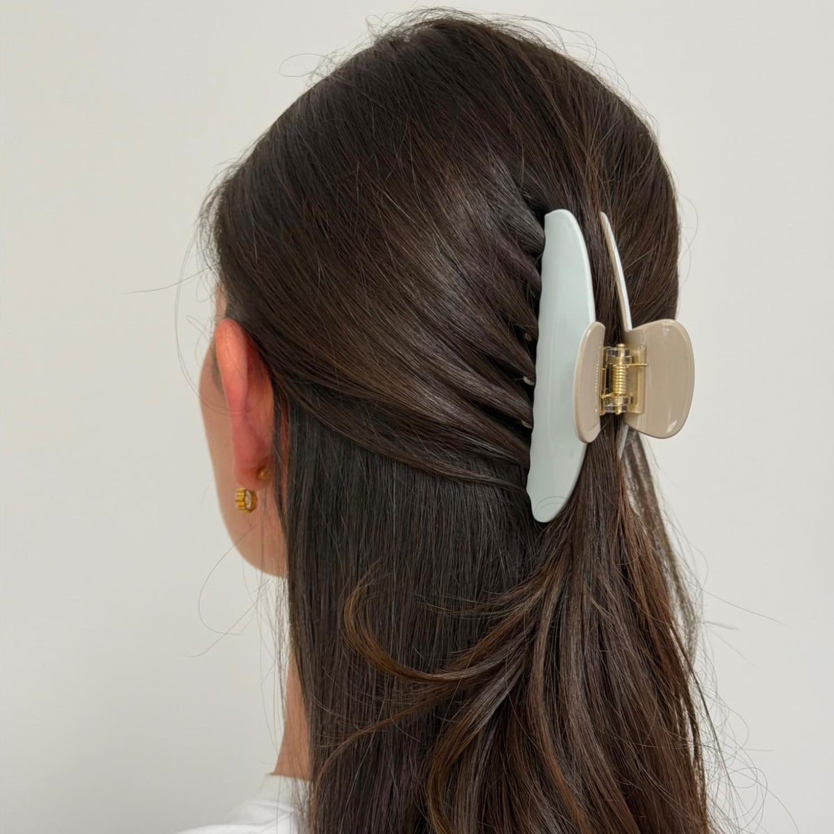 model wearing Big Effing Clip in Marshmallow and Creme in hair
