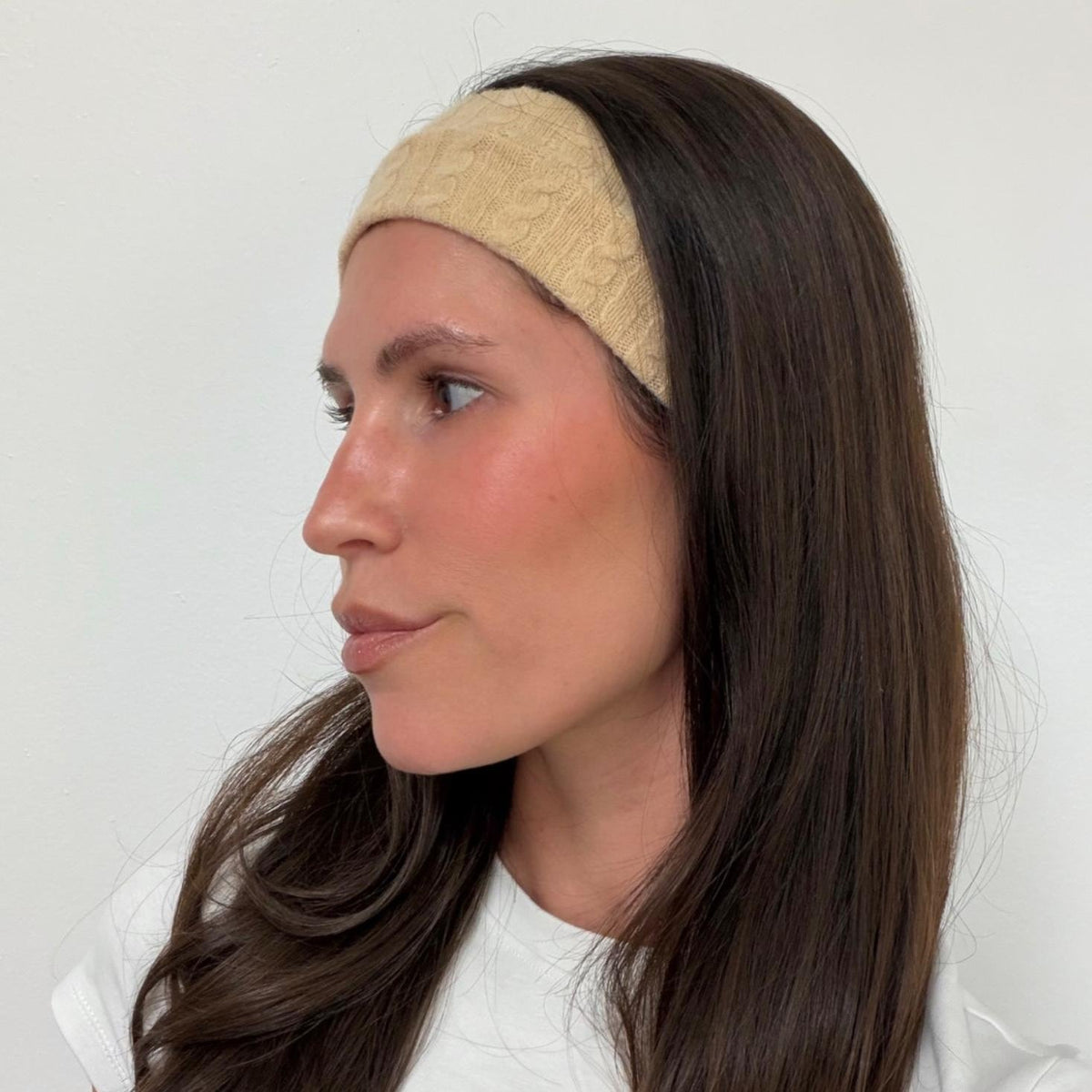 model wearing Infinity Headband in Oat Latte Knit